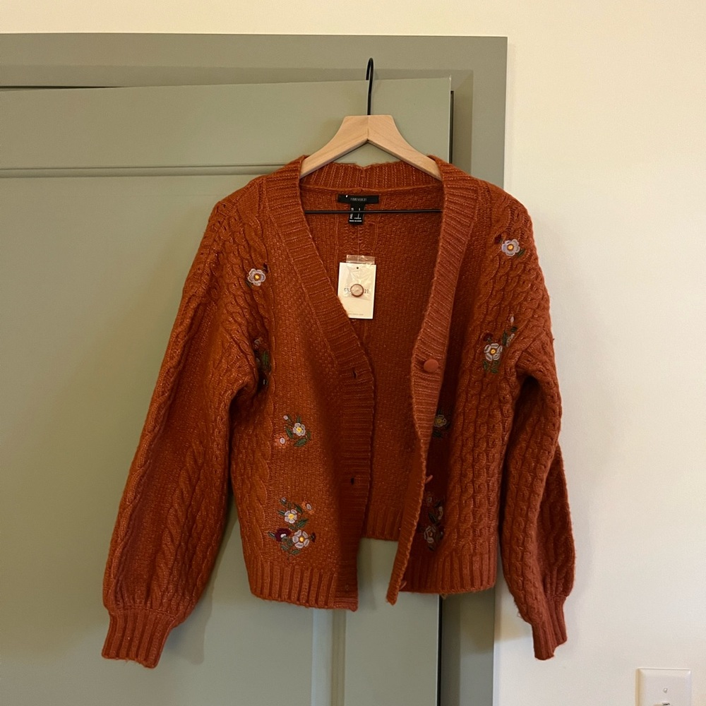 NWT ORANGE CARDIGAN 🌻